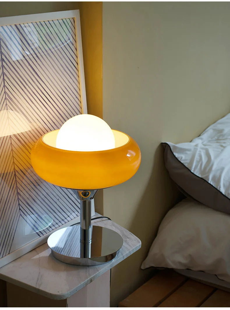 Medieval Bauhaus Floor Lamp American Retro Warm Egg Tart Floor Lights Nordic Bedroom Bedside Standing Lamps for Living Room