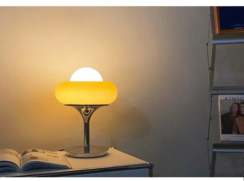Medieval Bauhaus Floor Lamp American Retro Warm Egg Tart Floor Lights Nordic Bedroom Bedside Standing Lamps for Living Room