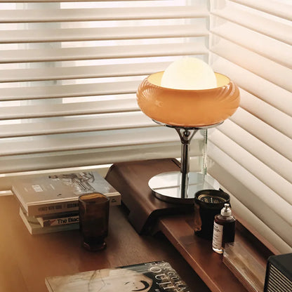 Medieval Bauhaus Floor Lamp American Retro Warm Egg Tart Floor Lights Nordic Bedroom Bedside Standing Lamps for Living Room