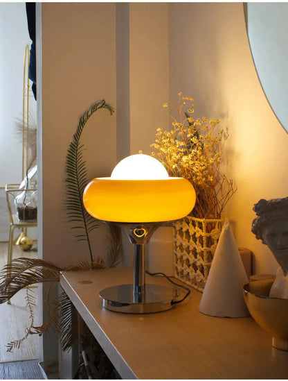 Medieval Bauhaus Floor Lamp American Retro Warm Egg Tart Floor Lights Nordic Bedroom Bedside Standing Lamps for Living Room